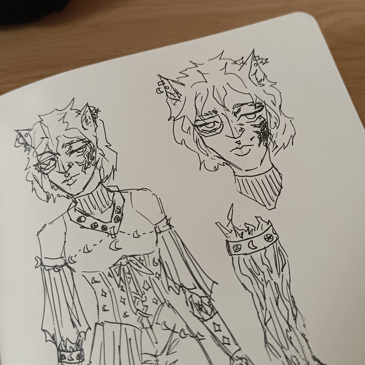 el_li07_project's tweet photo. @_tootpoot I'll show last sketch and a piece of my finished art ✨ https://t.co/zjtMJTENRD