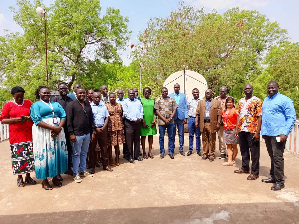 AMDISS is conducting a 3-day Strategic Plan Workshop starting today 5th-7th March 2024. The workshop is being attended by AMDISS partners, executive board members, CSOs, & secretariat staff. It aimed at reviewing the existing document & in developing professional media in S.Sudan