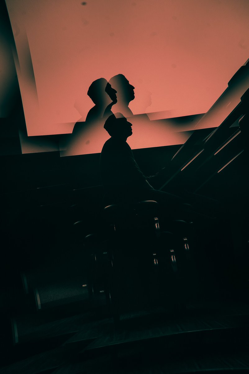 10 anni di suoni e visioni, storia, cultura, di musica e immagini nelle ossa in 10 giorni di festival. Oltre 8.000 presenze, 90 titoli, 24 appuntamenti tra talk, live, dj set, performance, exhibition e installazioni in 7 location cittadine.⁣⁣
⁣
SEEYOUIN2025⁣