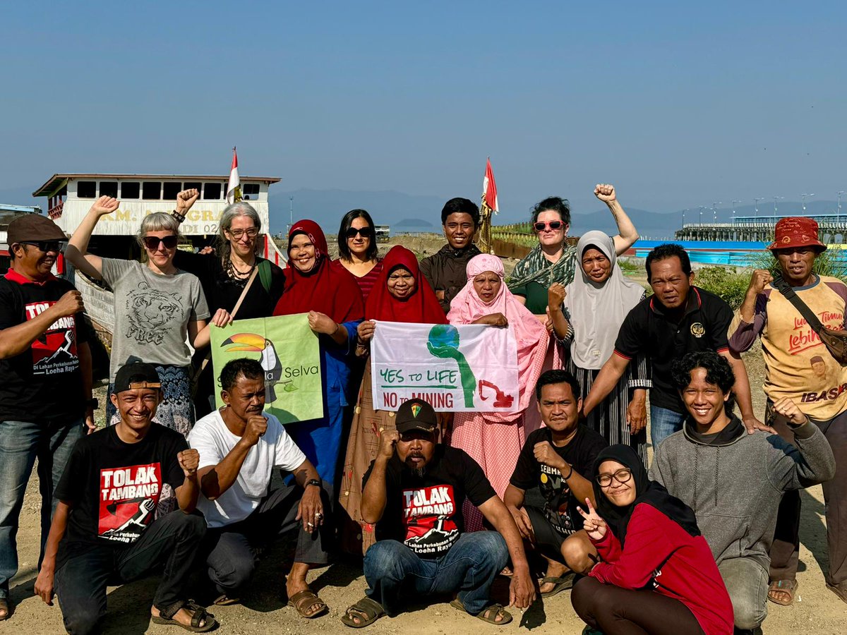 🔴📢🗓️La mayor convención minera del mundo llega a #Toronto #Canadá. La minería está maquillando de verde su destrucción colonial y capitalista como nunca antes. Por eso, hoy por todo lo alto, junto a nuestra red @YesToLifeNoToMining y nuestrxs aliados de #Indonesia👉#DisruptPDAC