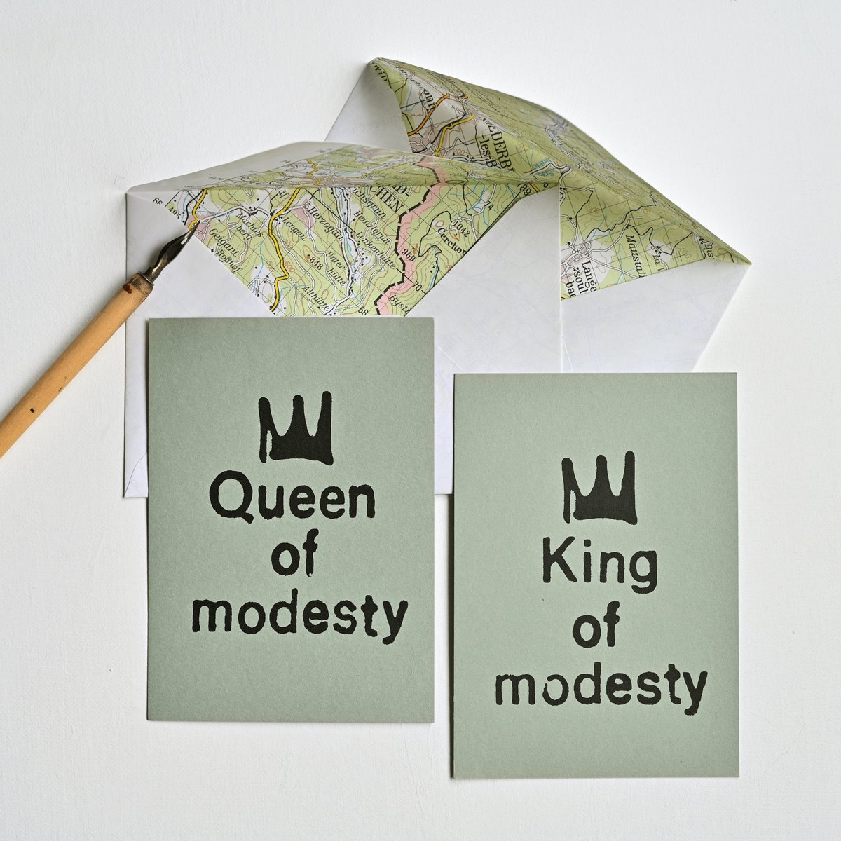 King and Queen of Modesty cards with envelope.
Send it to someone deserving this title❤️