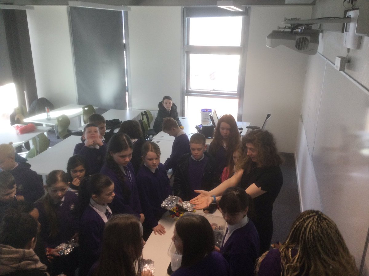 Meet the boatbuilders of <a href="/StMonicaMilton/">🌈StMonicasMilton🌈</a> <a href="/CofGCollege/">City of Glasgow College</a>