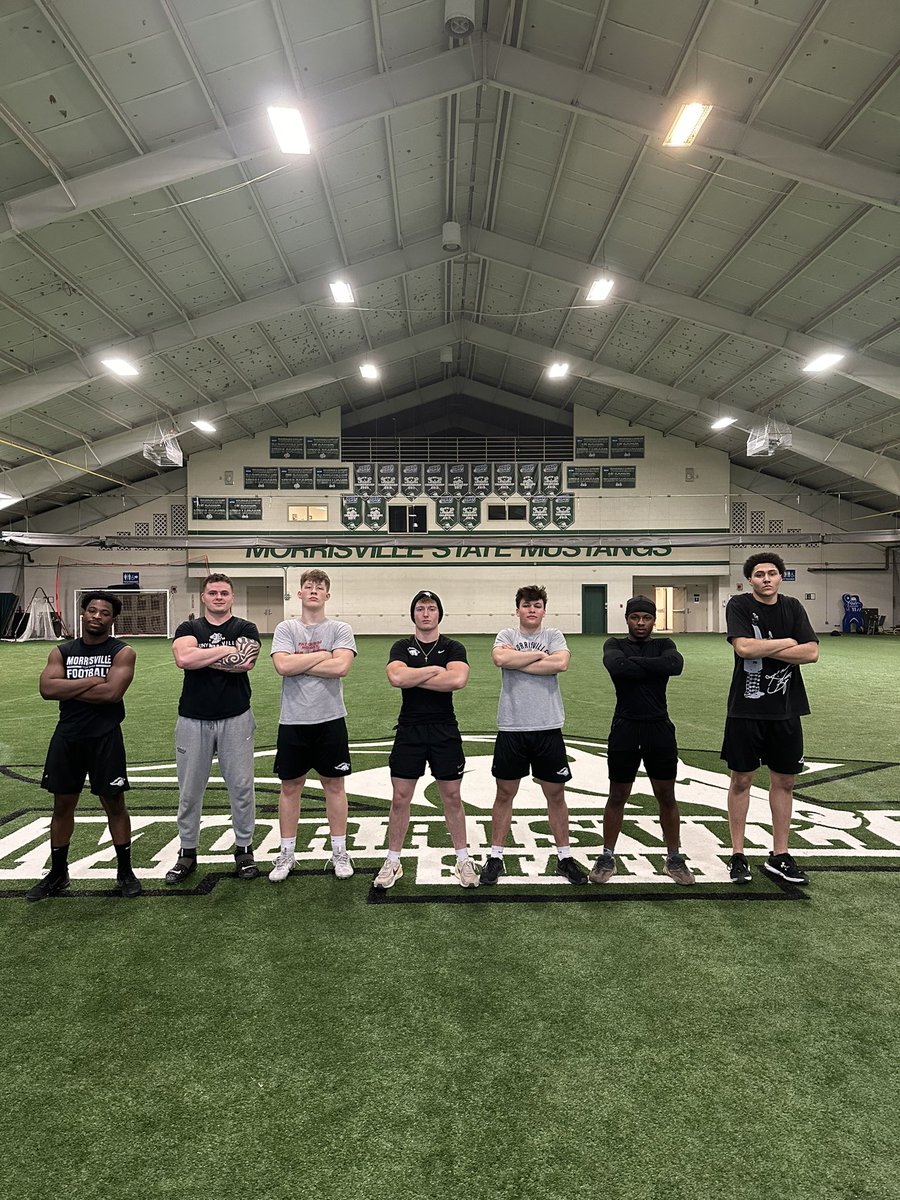 Champions of the day‼️💪🏼

🐎Jordan Eveillard (Malverne)
🐎Caden Willis (Geneseo) 
🐎Robert Conklin (Walton) 
🐎Aidan McDonald (Greece Athena)
🐎Mason Ondreyko (Walkill) 
🐎Jalyn Jacques (Half Hollow Hills West)
🐎Donovan Jackson (Pine Bush) 

#RunAsOne #LetsGOMustangs