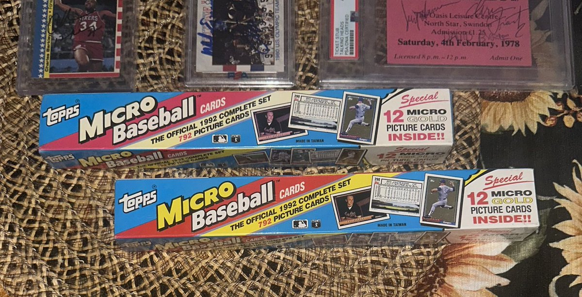 Let's do a March giveaway! ⚾️ Got a few 1992 Topps Micro Baseball Sealed Sets! Let’s find a new home for one or two! To enter FOLLOW, LIKE & RT 🇺🇸 Winner announced Next Week (3/11/24 - 3/15/24) Previous giveaway winners are always welcome to enter! Good Luck 🍀