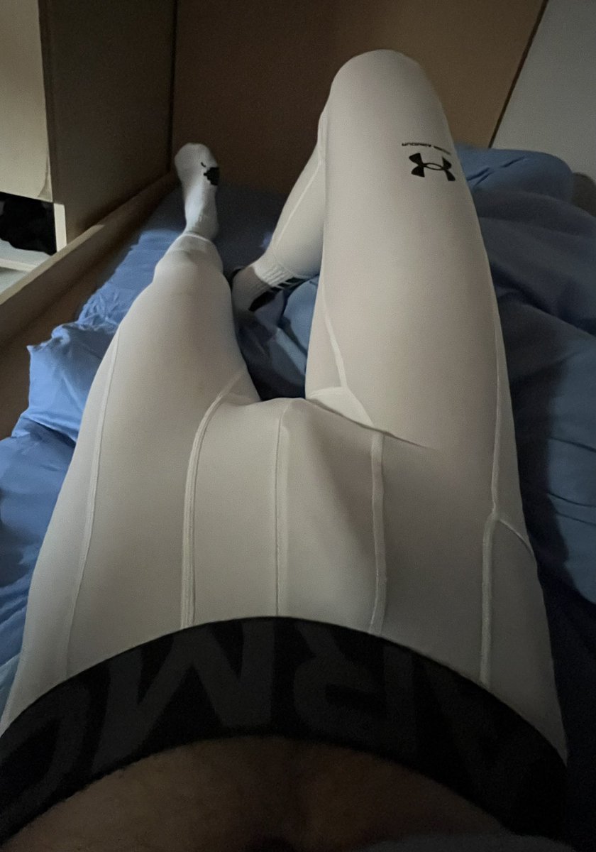 粉丝突破1w，就选个草粉，哈哈哈