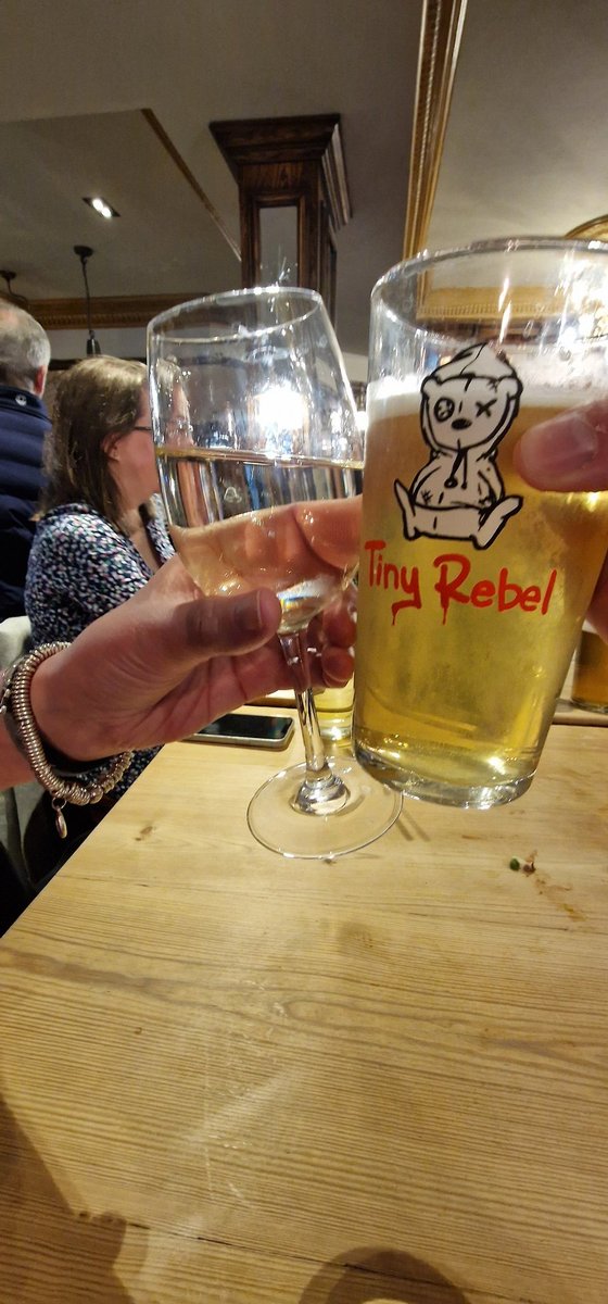 Great to join <a href="/FreshFinancials/">Emma Fox 🦊</a> to hear about some exciting news about to be announced next week and celebrate over a drink #tinyrebel