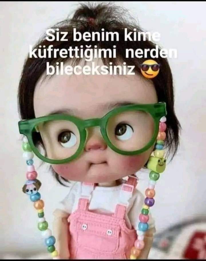 0_asice's tweet photo. Facebook ve instagram yine felç geçirmiş 😂😂😂😂 https://t.co/bGzdEOts1h