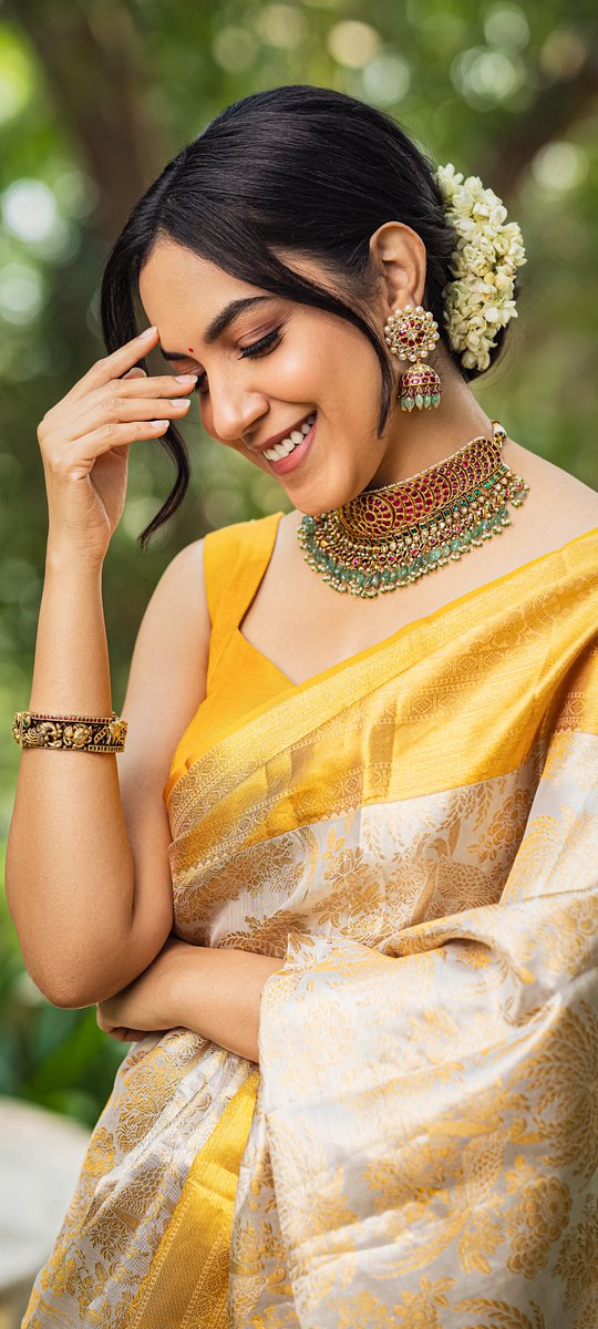 GH62Ka7a4AAetY2?format=jpg&name=medium