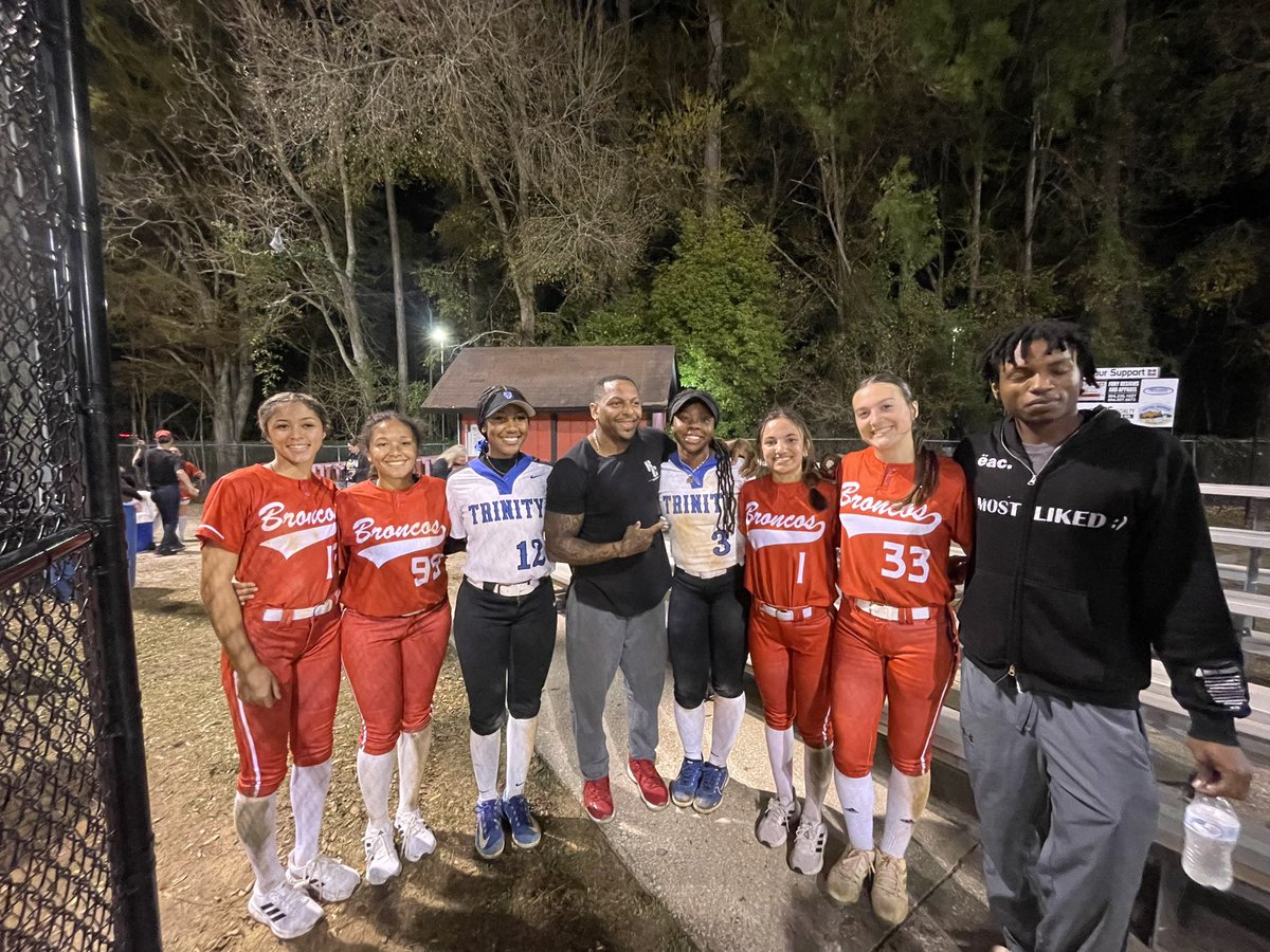 TEAMWESLEY (@teamwesley121) on Twitter photo Beautiful night @MiddleburgSB
Win, Lose or tie everyone won last night
<a href="/RiseandGrindOP/">Rise & Grind Training</a> <a href="/HannahRivers_20/">Hannah Rivers</a> <a href="/KKMincey_2024/">Kadriana (KK) Mincey</a> <a href="/HaganKaelyn/">Kaelyn (KK) Hagan</a> <a href="/ari_seibel/">Ariana Seibel Guerrero</a> <a href="/Mikawesley13/">MIKA W</a> <a href="/MadisonWesley13/">Madison Wesley</a>
Keep it going, sky’s the limit #RTB Beautiful night @MiddleburgSB
Win, Lose or tie everyone won last night
<a href="/RiseandGrindOP/">Rise & Grind Training</a> <a href="/HannahRivers_20/">Hannah Rivers</a> <a href="/KKMincey_2024/">Kadriana (KK) Mincey</a> <a href="/HaganKaelyn/">Kaelyn (KK) Hagan</a> <a href="/ari_seibel/">Ariana Seibel Guerrero</a> <a href="/Mikawesley13/">MIKA W</a> <a href="/MadisonWesley13/">Madison Wesley</a>
Keep it going, sky’s the limit #RTB