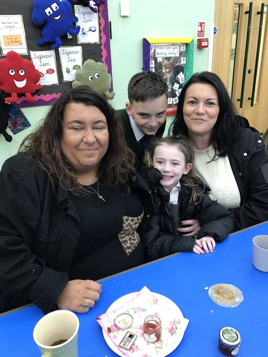 Halling Primary School tweet media