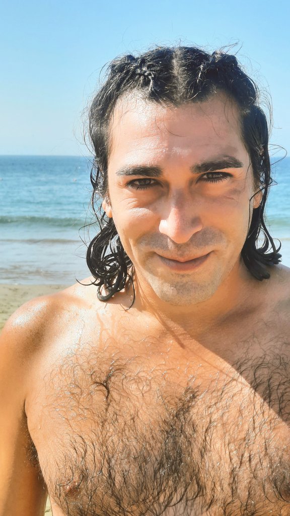 TofferRodriguez's tweet photo. Últimos días de playa ☀️🌊💙 https://t.co/fhAXhjAMWR