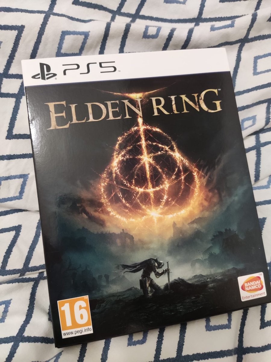 Mirad lo que me acaba de llegar desde PlayStation

Es tan accesible que se ha abierto solo

Toca desempolvar el Elden Ring, esta vez nos lo podemos pasar seguro 😎