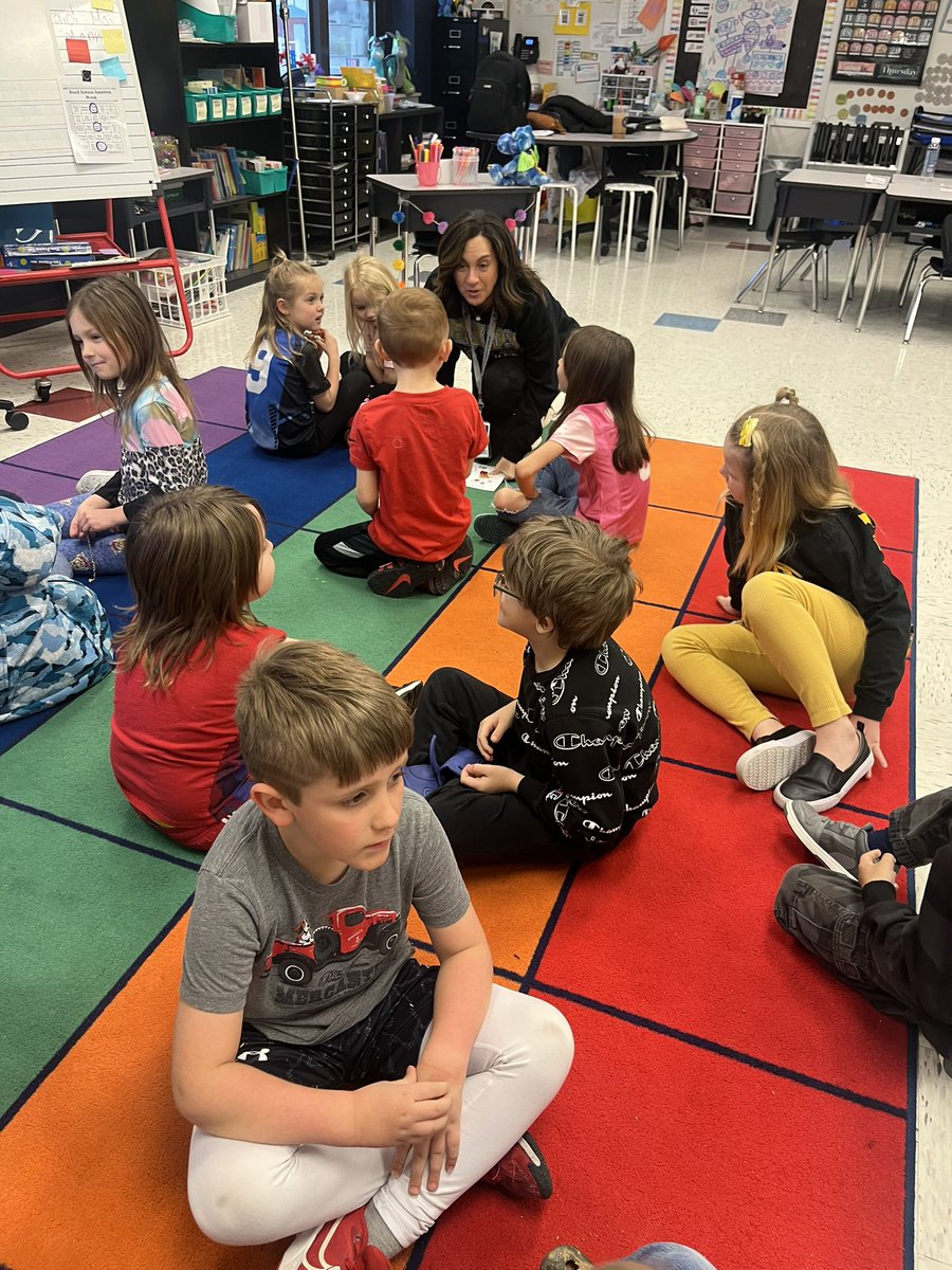 Mystery Reader ✅ Thank you <a href="/Margomann46/">Margo Mann</a> !! We are having so much fun celebrating Read Across America Week! <a href="/SCE_DragonsRead/">Mrs. Jurgensmeier</a> thank you for the bingo challenge!!! We are eager to get Bingo! #SCEsoars  #WeAreWentzville