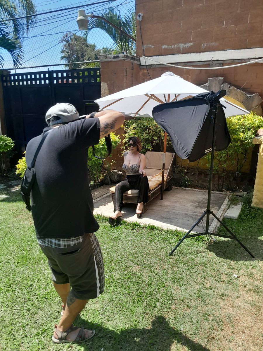 Original by Diabólica ♥️

📌RedMOON <a href="/redmoon_me/">• Red MOON • Museo Erótico ❤️‍🔥</a> 
Producción de Fotografía Erótica 
By <a href="/fotosdemiamigo/">Las fotos de mi Amigo</a> 

📍2 Marzo #poolparty Cuernavaca