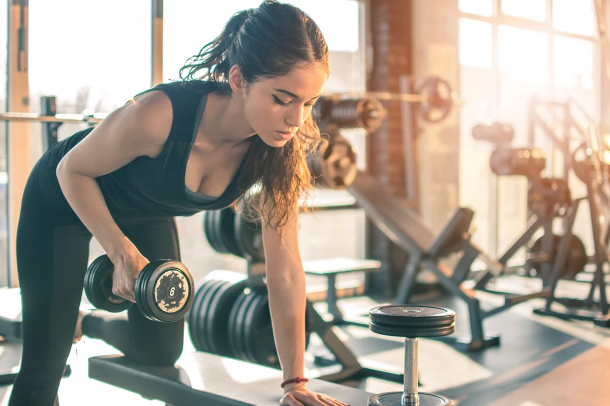 Athletech News covers examples in this emerging new market, including Noom’s new program with FitOn, Obe Fitness’s program with Found, & supplement retailers rolling out weight loss supplements intended to maintain lean muscle mass loom.ly/PoUOQls #news #trend #wellness