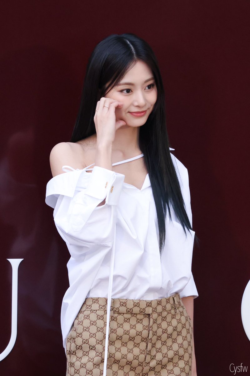 240305 구찌 HD 

#TWICE #트와이스 #TZUYU #쯔위 #GUCCIxTZUYU #GucciAncora #GucciSS24