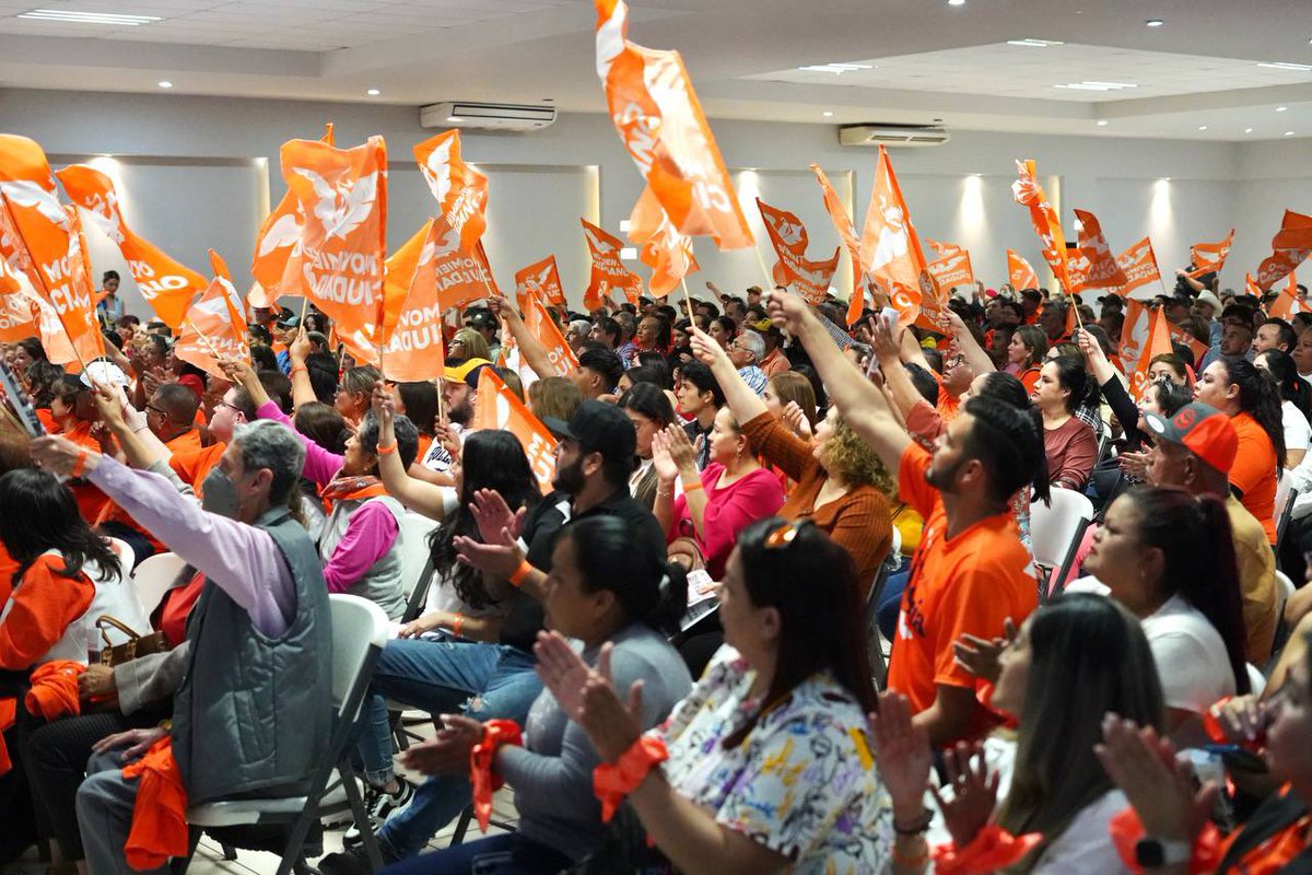 Por primera vez Navojoa tendrá en <a href="/LaMaria110/">Maria Dolores Rosas Almada</a> una candidata al Senado, mi compañera de Fórmula; junto con ella y Ramón René García, del distrito 7 federal, estaremos para el sur del estado y pa’todo #Sonora.