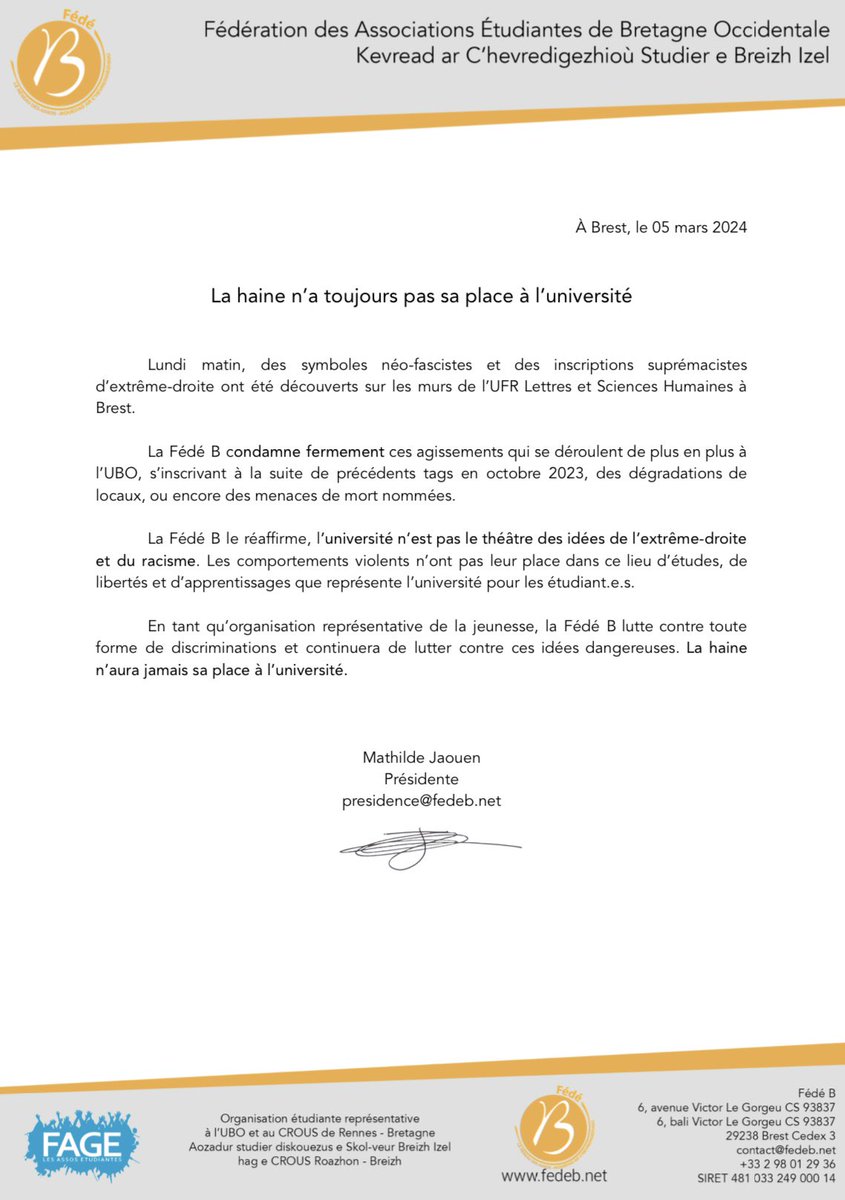 #CDP | Après les événements survenus en octobre dernier, les murs de l’UBO se retrouvent à nouveau recouverts de tags néo-fascistes.

La haine n’a pas sa place à l’université. Elle ne l’aura jamais. 

La Fédé B condamne fermement ces agissements ❌