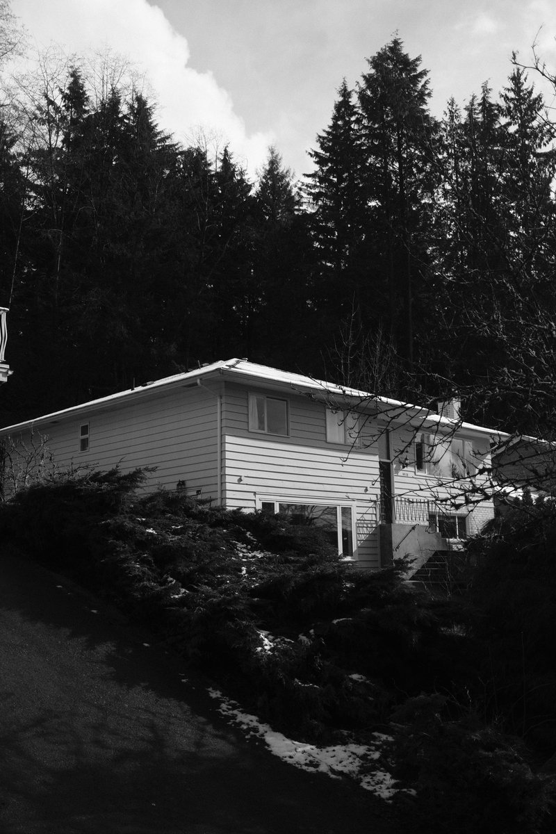 pedramf's tweet photo. Vancouver, Feb 2024
Shot on #Fujifilm #x100v https://t.co/w3L2NtXnfI
