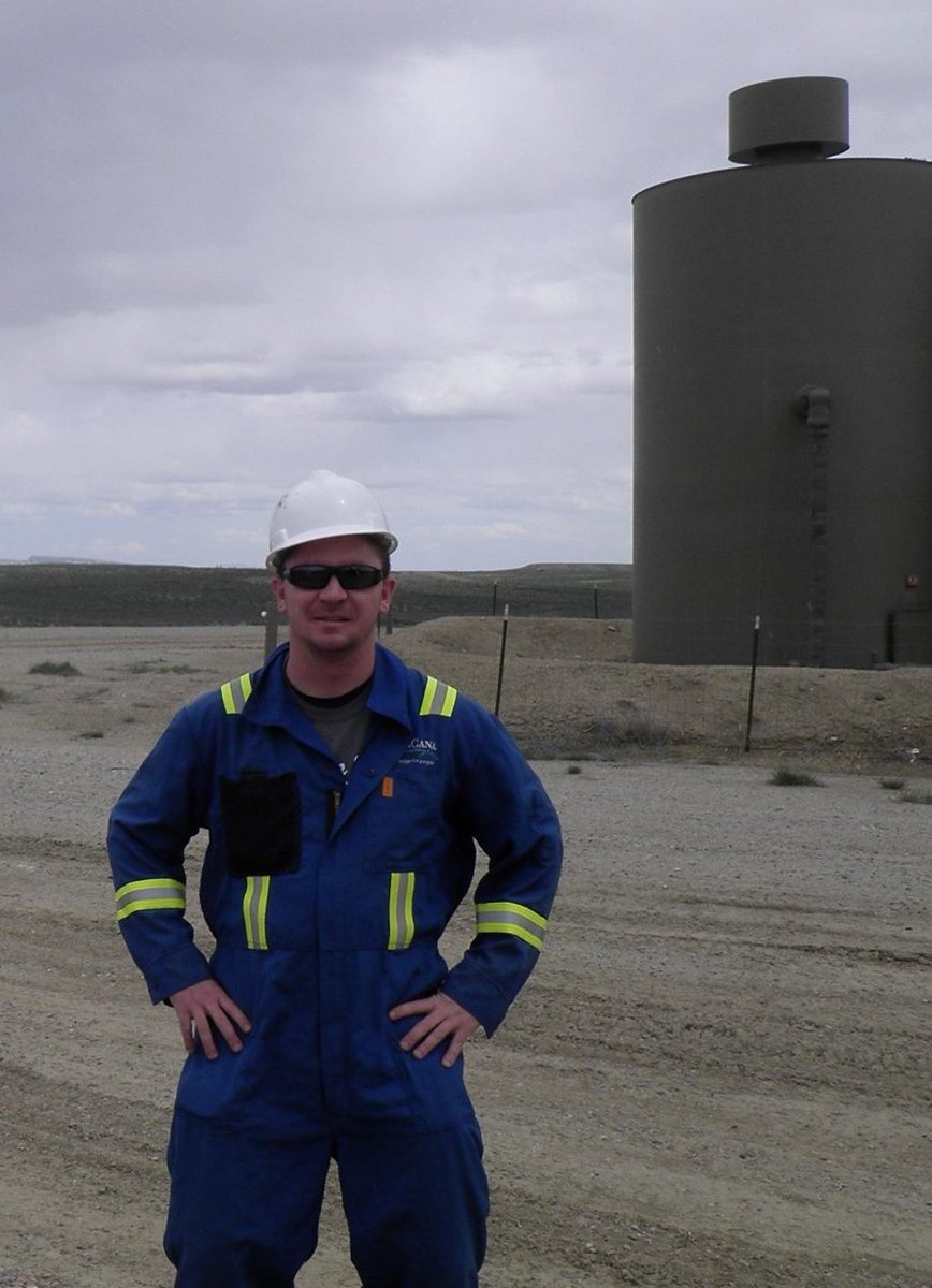 MuleyFanatic's tweet image. In the latest episode of "Wild Things &amp;amp; Wild Places," Joshua Coursey sits down with Dr. Michael Curran, the visionary ecologist behind Abnova Ecological Solutions, on a journey through Wyoming's ecological landscape.

rb.gy/d8hci8

muleyfanatic.org/podcast