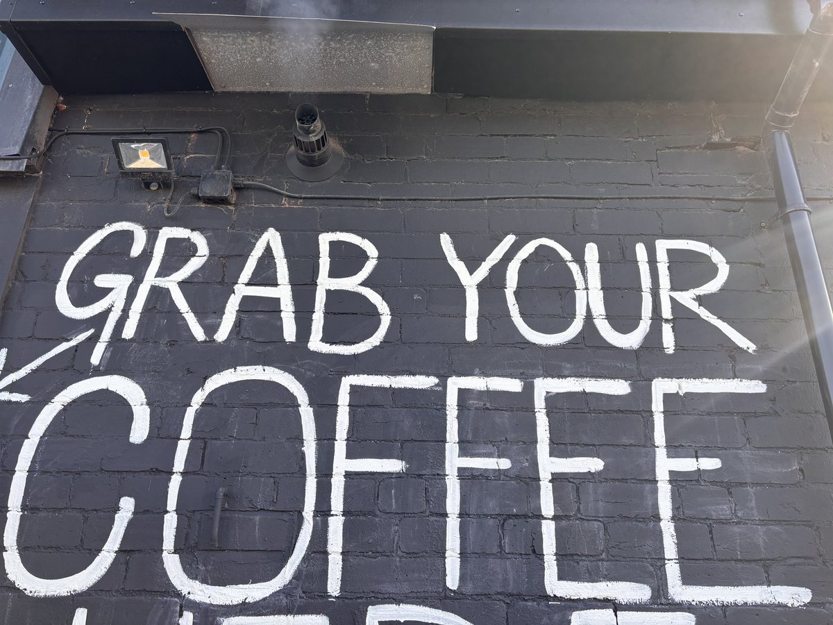 Come down to HQ. 

Grab your beans, grab a brew 😍

#monton #coffeeroastery