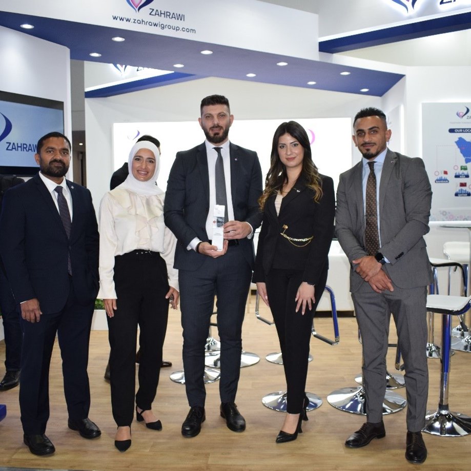 #ZahrawiGroup #Histopathology & #Cytology team has been honored with the prestigious Distributor of the Year 2023 #award handed out by our partner CellPath. This prize recognizes the team's outstanding dedication and #exceptionalperformance in driving export sales.
 #lab