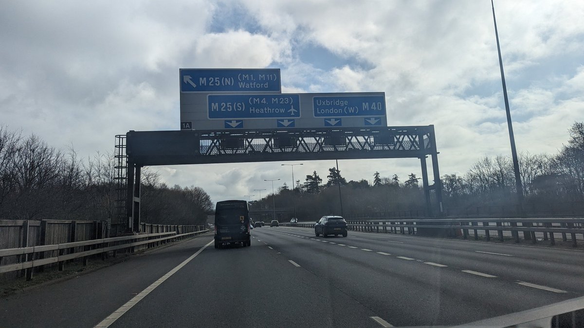 SuperluminalSW's tweet image. And we&apos;re off to #techshowlondon #bigdataaiworld 💥💥💥 @SuperluminalSW #microsoftai #microsoftpartner #softwareengineering #ai