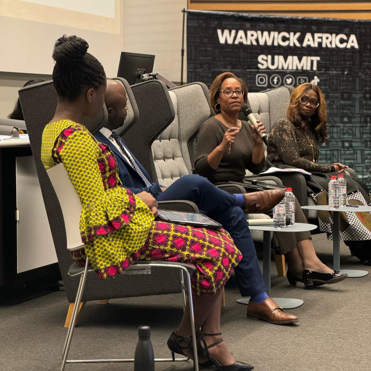 Recently our students hosted the <a href="/AfricaSummitUoW/">WarwickAfricaSummit</a>, an annual student-led interdisciplinary conference focused on the development of the African continent.

We loved seeing hundreds of students celebrate, collaborate, and listen to African leaders.

📸: Warwick Africa Summit