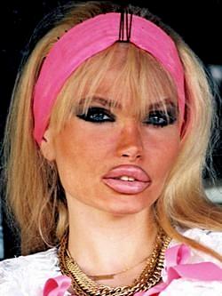 Mediasinfos's tweet photo. Une pensée pour #LoloFerrari qui est décédée il y a pile 24 ans à 37 ans. https://t.co/QRQdZYG7ek https://t.co/gEcZxRfvKz