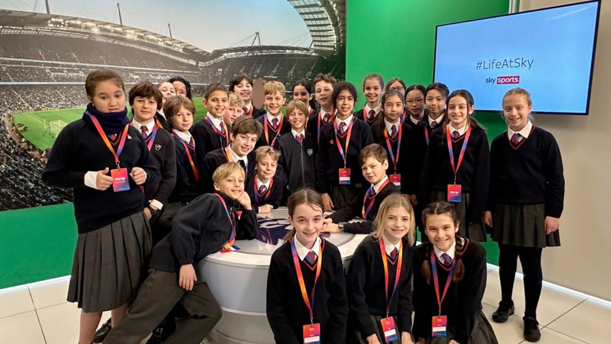 Form 6 enjoyed a fun and informative Friday last week when they got the chance to explore behind the scenes at the famous Sky Studios in west London as part of their computing studies.

#skystudios #schooltrip #education #keystage2 #dukeseducation