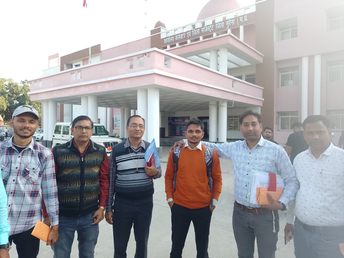 It's a amazing day for me ,
Joining as a patwari
#patwarimorena