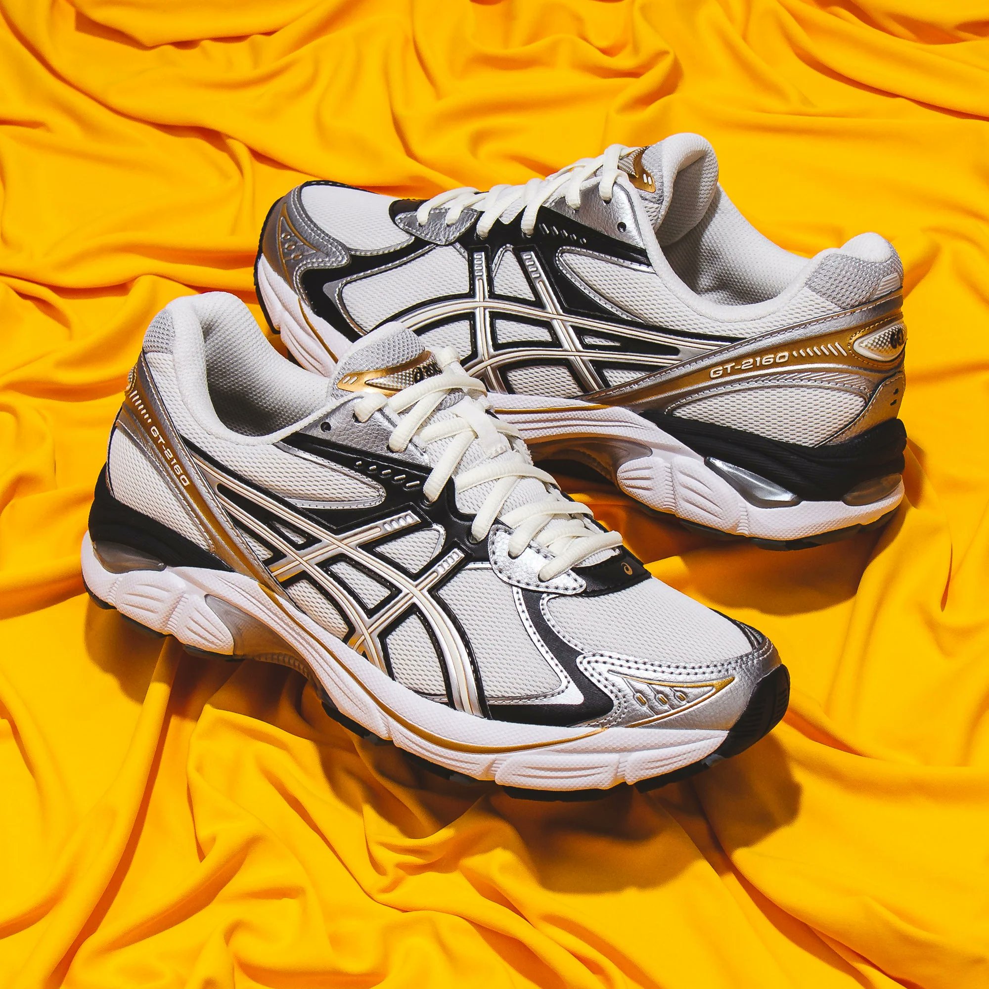 クリームページ Asics Unisex GT-2160 'Aged Metal' Cream / Sheet Rock Low Top