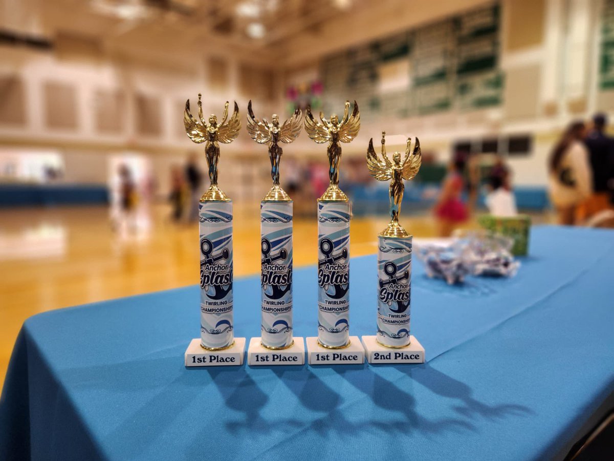 Sapphires competed in Boca Raton receiving three 1st Place team wins: Beginner Trio, Street Parade, & High School Majorette Team & 2nd Place in the 1/2 Time Show category. Kudos Coach Tanya Jackson and team💙🥇 @MDCPS @MDCPSCentral #yourbestchoicemdcps @SuptDotres