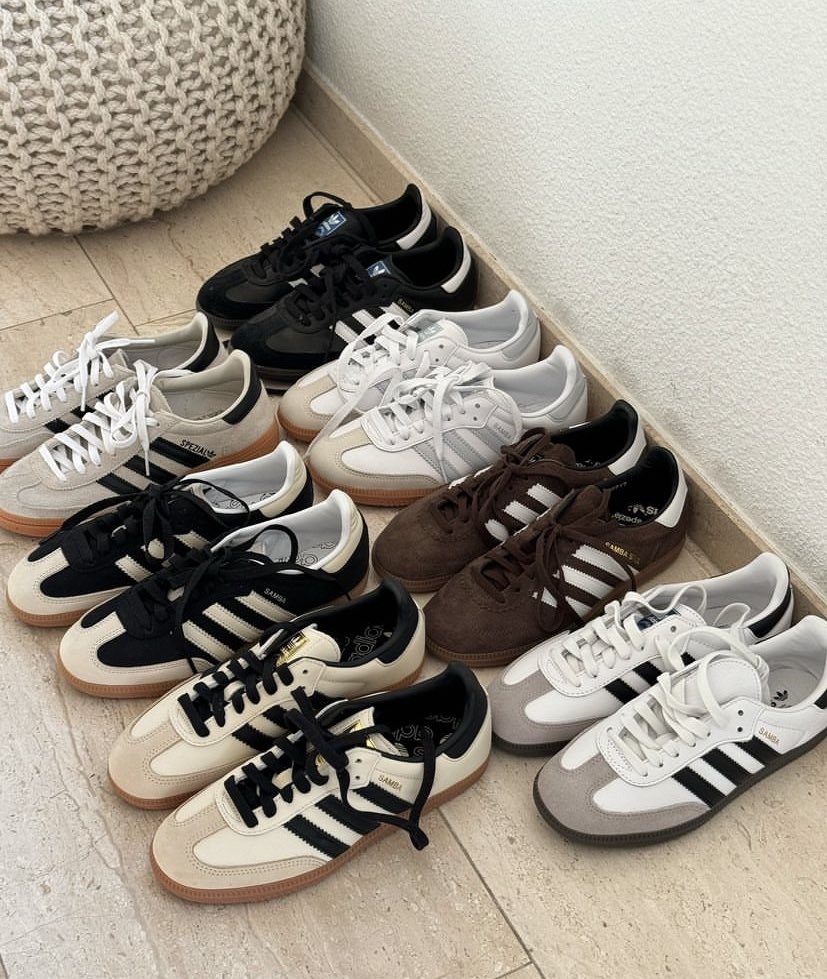collinstimbela_'s tweet photo. From this collection which one is your fave? 👟 https://t.co/EbzPQ1YqR5