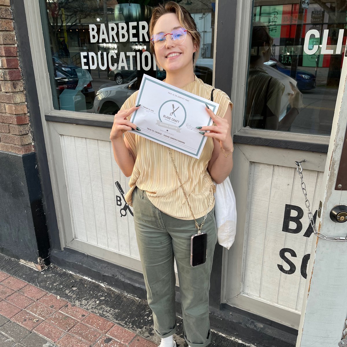BladeCraftBA's tweet image. Interested in continue education? Check out the link in bio on our coming up continue education classes! 

#sharpfade #barberconnect #fadehaircut #mensfashion #haircuts #barberstyle #hairdresser #menstyle #haircolor #faded #barbero