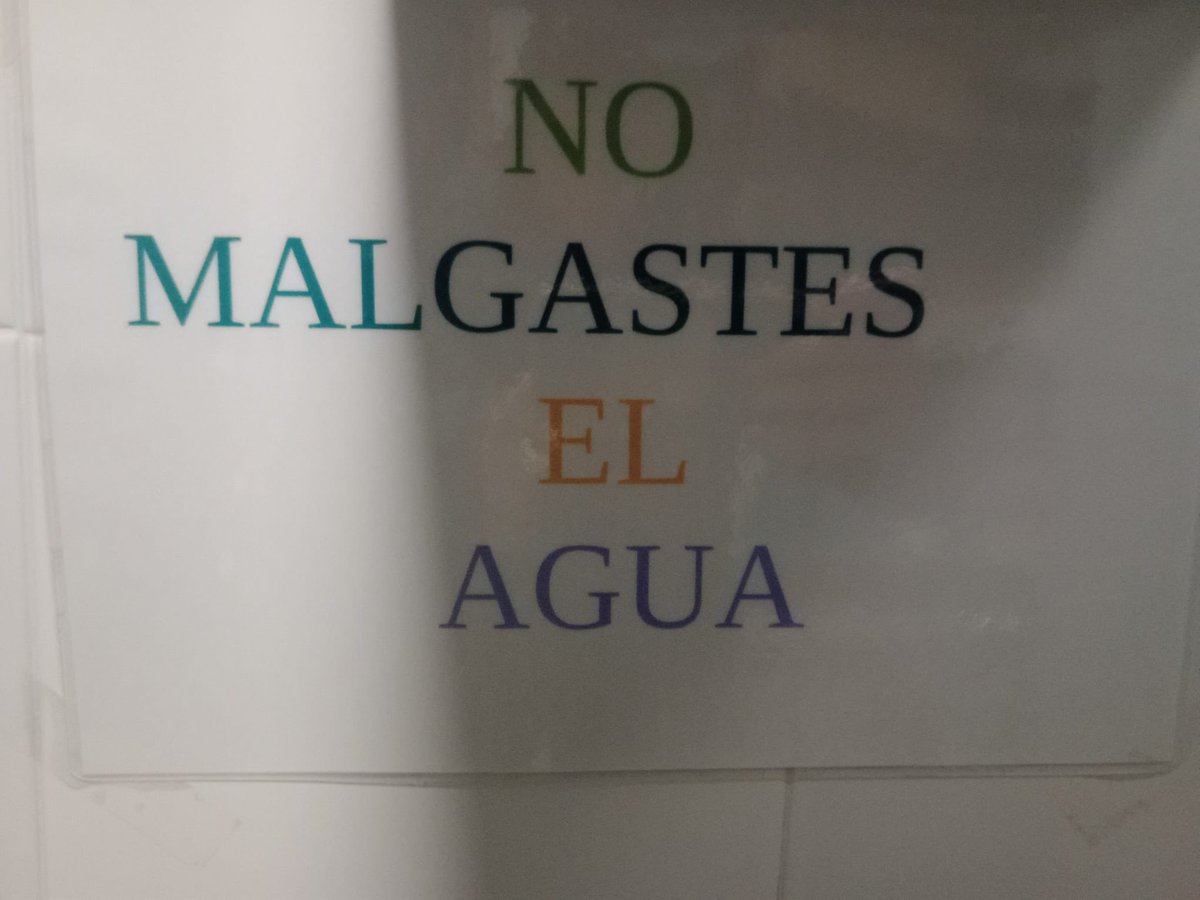 aeioLuz's tweet photo. Controlar el consum d'aigua al #projecte5050 és primordial i més amb la sequera que estem vivint. A Gestalgar s'ho prenen en sèrio! Atenció a les mesures d’aigua!! Hi ha solucions temporals efectives i amb bon resultat. No podem perdre ni un segon ni una gota!!!! https://t.co/ZbjUUYtlMj
