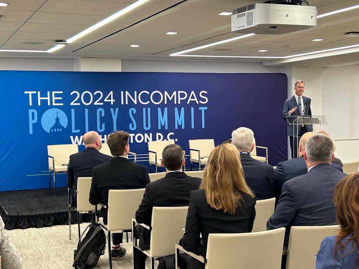 INCOMPAS's tweet photo. The 2024 INCOMPAS Policy Summit is happening now! Our very own CEO, @ChipPickering, has taken the stage to welcome our audience. Get ready for a jam-packed event with invaluable insights from policymakers and industry experts. #INCOMPASPolicySummit https://t.co/juazjgvIXk
