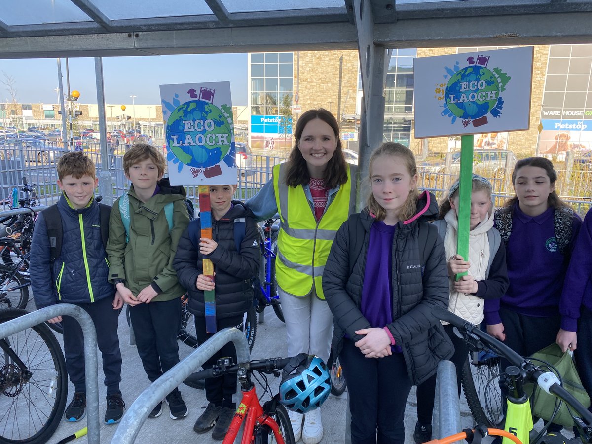 CNaM_ie's tweet photo. Spotsolas do #SnG24: Is sraith oideachais comhshaoil í Eco Laoch arna léiriú ag @Abu_Media_Teo ina dtugtar deis do dhaltaí glacadh le moltaí chun cabhrú lena Lorg Carbóin a laghdú. Maoinithe faoi bhabhta 40 don Scéim Fuaim & Fís. https://t.co/ww2Thq8lIi