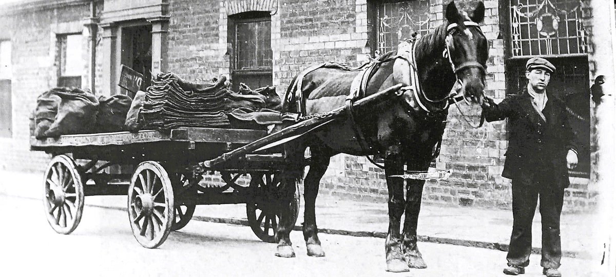 Found this photo of my great grandad on my mum's side with his horse & coal wagon. Gateside Street, Dennistoun, Glasgow. #Glasgow