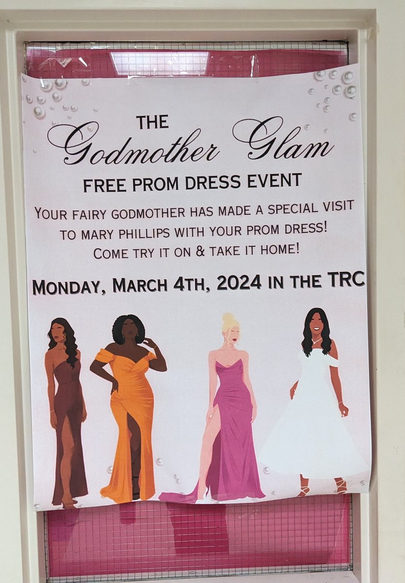 jp_educator's tweet photo. #promseason has started @MEPhillipsHS  thanks to the wonderful support of our CASS team and teachers!!! https://t.co/SCte2H0xP1