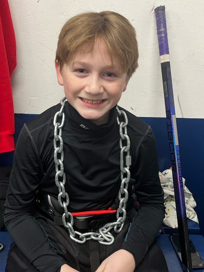 We played our first <a href="/DJHLnews/">@djhlnews</a> playoff game last night and got an important 5-2 road win!!!
Eagles Awards:   
Forecheck + Backcheck = Paycheck - Ben Quinlan
Managers Choice - Chase Stokes 
Strongest Link - Jonathan Chambers
Way to go fellas!!! Lets go Eagles!!!
<a href="/ne_eagles/">Northeast Eagles</a>