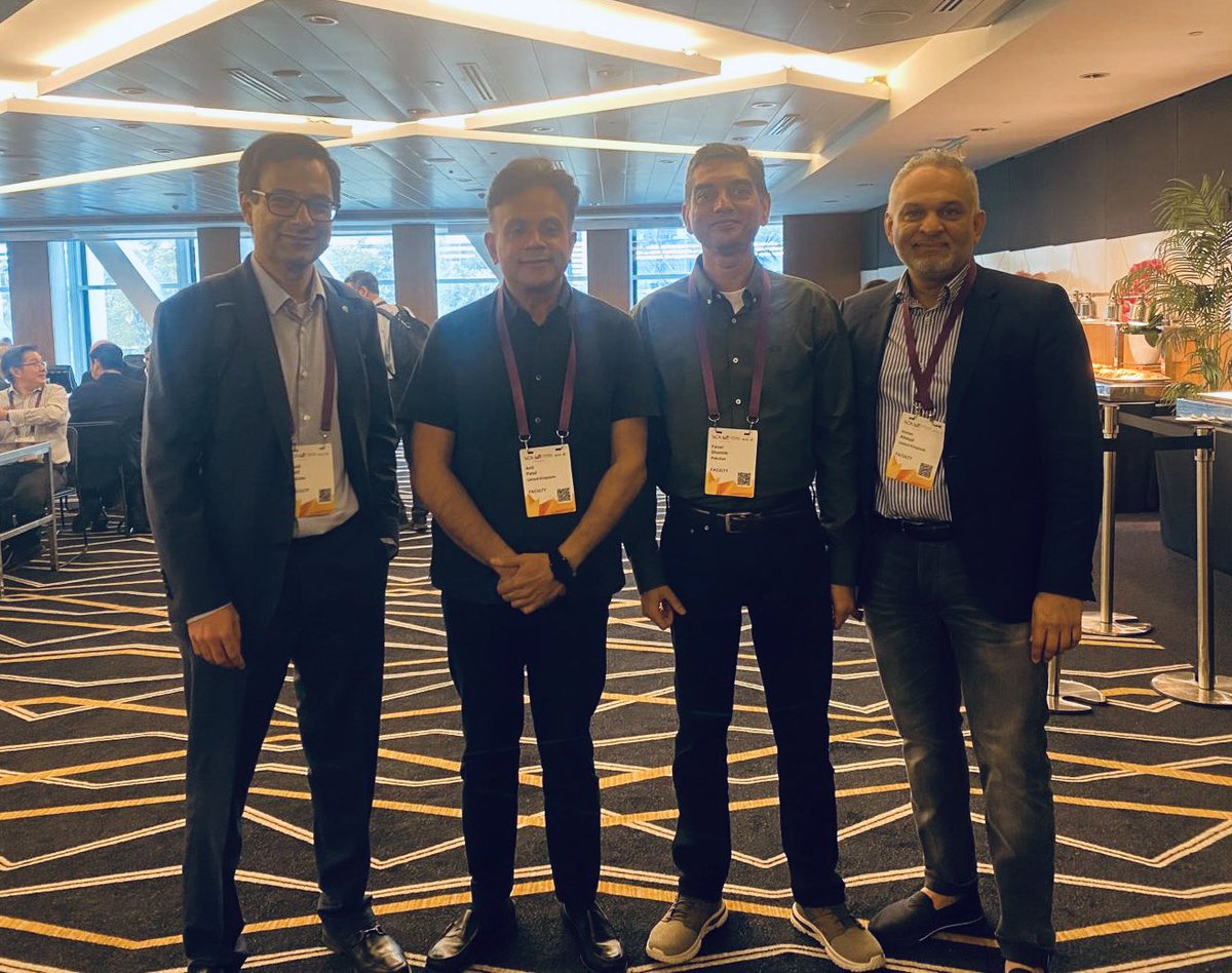 FShamim24's tweet photo. @DAS @wfsawca @AKUGlobal At the world congress of Anaesthesiologists in Singapore https://t.co/RjPOV2YcKb