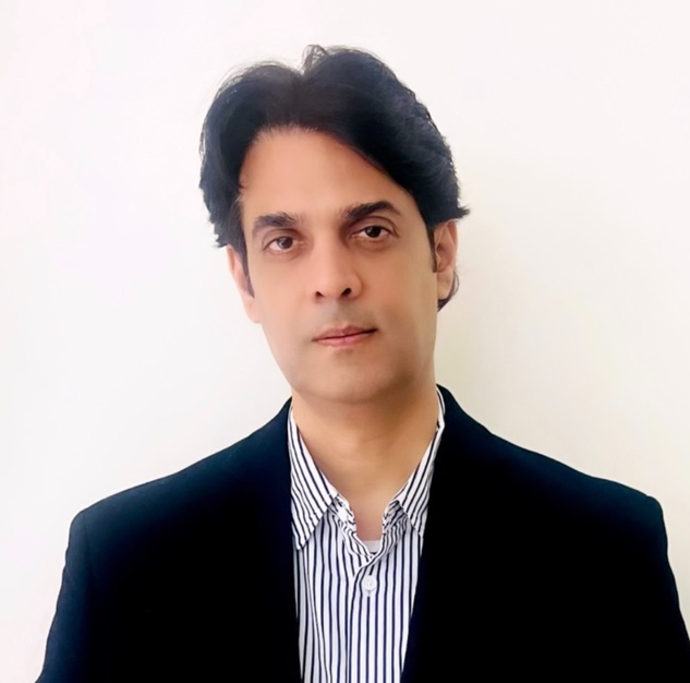 ETAuto's tweet photo. Former Skoda Marketing Head Rahul Pansare joins Stellantis

This is Pansare’s second stint at Stellantis, after having worked with the company from April 2016 to May 2023.

Read more at: https://t.co/XmmETImGym
#ETAuto @SkodaIndia @CitroenIndia @JeepIndia @Rahul18T https://t.co/kKpr3Q0RJJ