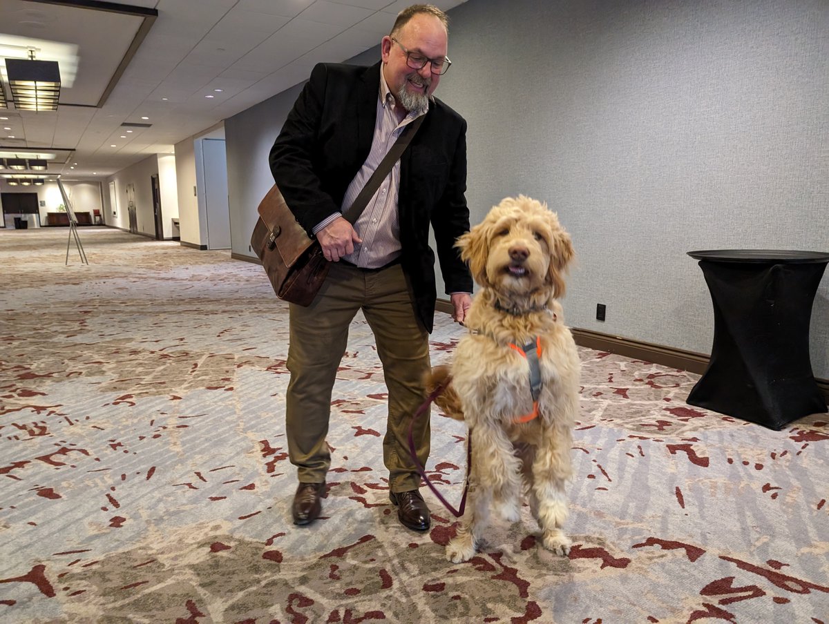 🍎🐕 Fruits, veggies, and adorable pups at the #FVGC2024AGM! Who says you can't mix business with a little furry fun? Meet our most 'pawpular' delegate of the day - Gala! #cdnag #FurryFriends