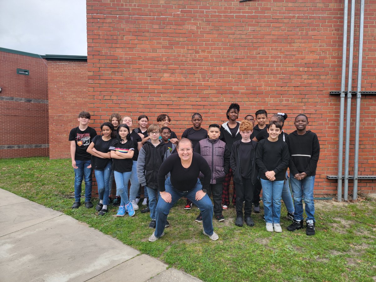 5th grade is rocking twin day at Long Hill! #CCSSELDAY