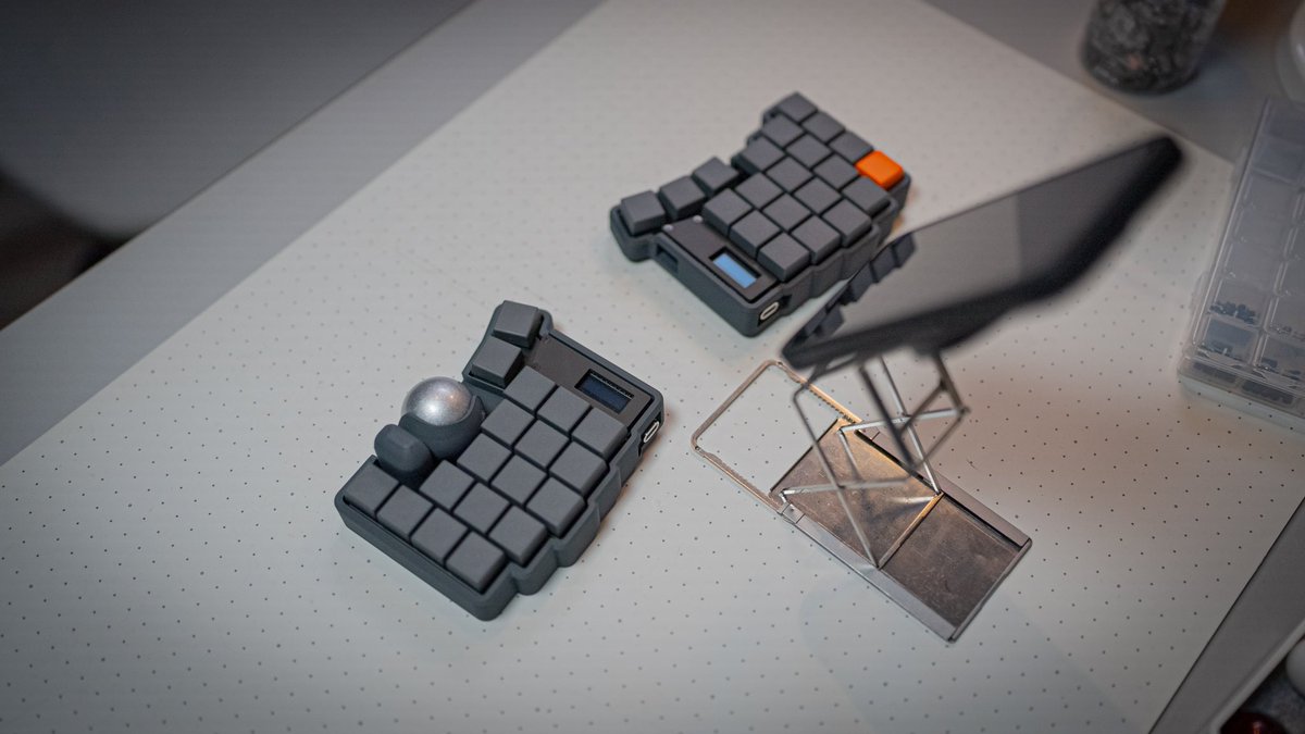 悲願のKeyball無線化に成功。 みたいな想像を一人楽しんでいます。