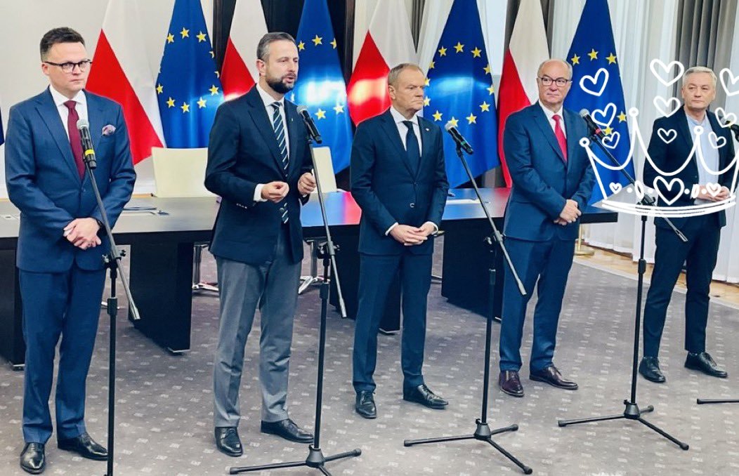 Protazy312's tweet photo. @rzeczpospolita Połowanie na WITOSioka? https://t.co/Xbj8z7jXLD