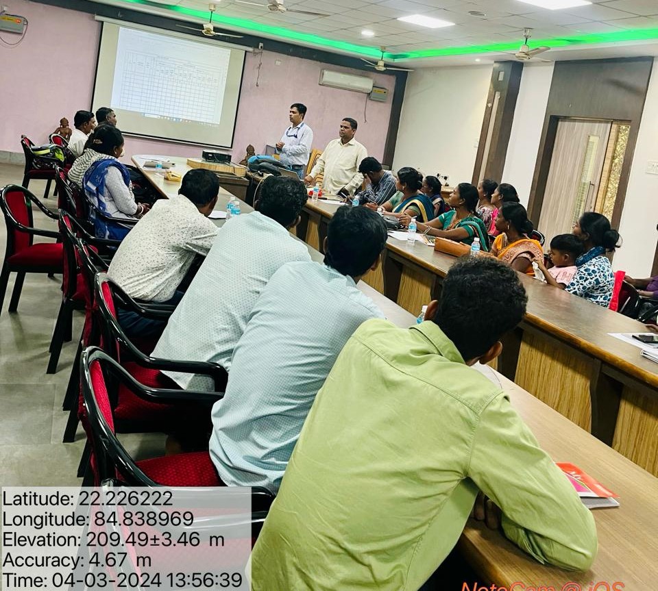 To develop the record keeping skills of Janajati Jeevika Sathis engaged at JJP level under MMJJM, a One day Training programme of JJS was organized on 'Books and Record Keeping at JJP level' in the conference hall of ITDA, Panposh.