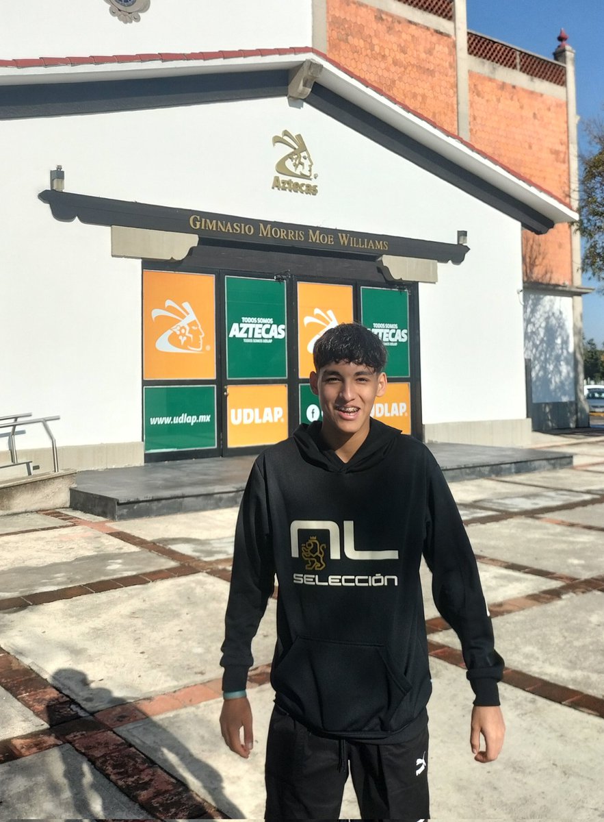 Liam_gzz's tweet photo. Bendecido con la vida por esta oportunidad agradezco a todo el staff del coach @HCRaulRivera1 y al coach @CoachLMonroy por su interés y amabilidad trabajaré fuertemente para lograr esta meta
@alanoparra @Check_211 @macnavsports @alanoparra
@Pacorro100 #udlap #afanl  #uncommitted https://t.co/mMkPvyezwx