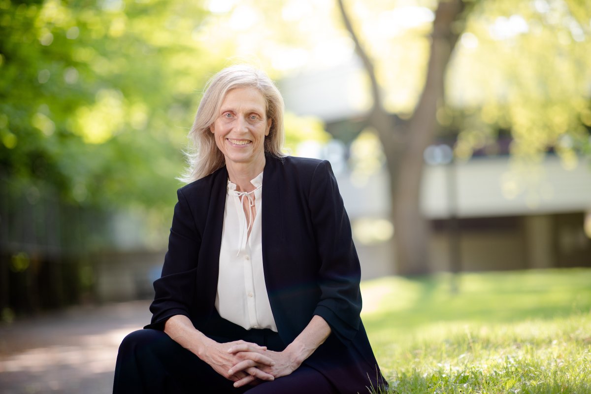 KITE Research Institute (@kite_uhn) on Twitter photo Most women who experience a stroke do not participate in the exercise-based rehab programming they need.
<a href="/UHN/">University Health Network</a> clinician-scientist <a href="/SusanMarzolini/">Dr Susan Marzolini 🇨🇦</a>, is determined to change that. Her work at <a href="/KITE_UHN/">KITE Research Institute</a> and aims to increase participation.
Learn more ➡️kite-uhn.com/news Most women who experience a stroke do not participate in the exercise-based rehab programming they need.
<a href="/UHN/">University Health Network</a> clinician-scientist <a href="/SusanMarzolini/">Dr Susan Marzolini 🇨🇦</a>, is determined to change that. Her work at <a href="/KITE_UHN/">KITE Research Institute</a> and aims to increase participation.
Learn more ➡️kite-uhn.com/news